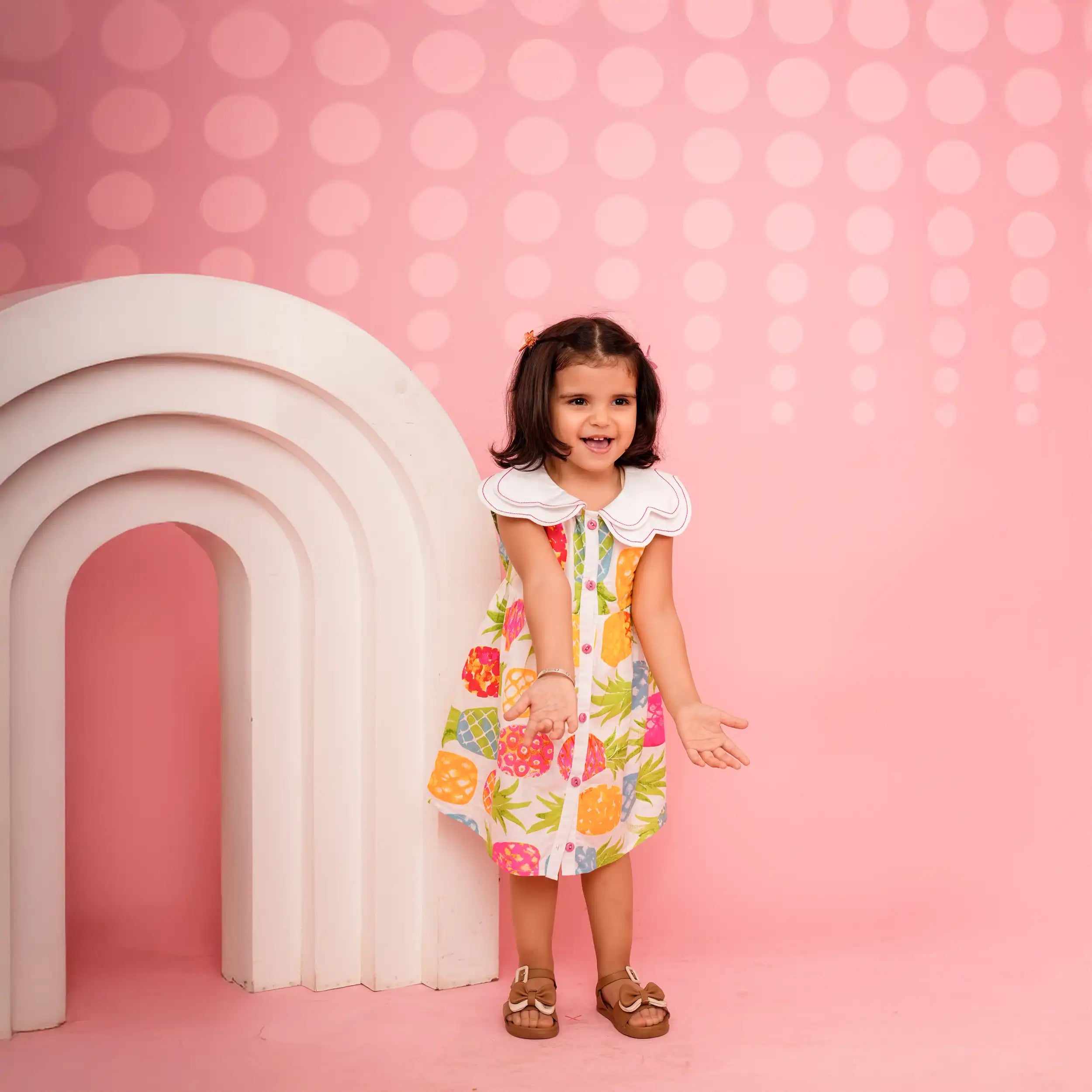 Tropical Pineapple Button-Down Dress with Scallop Collar