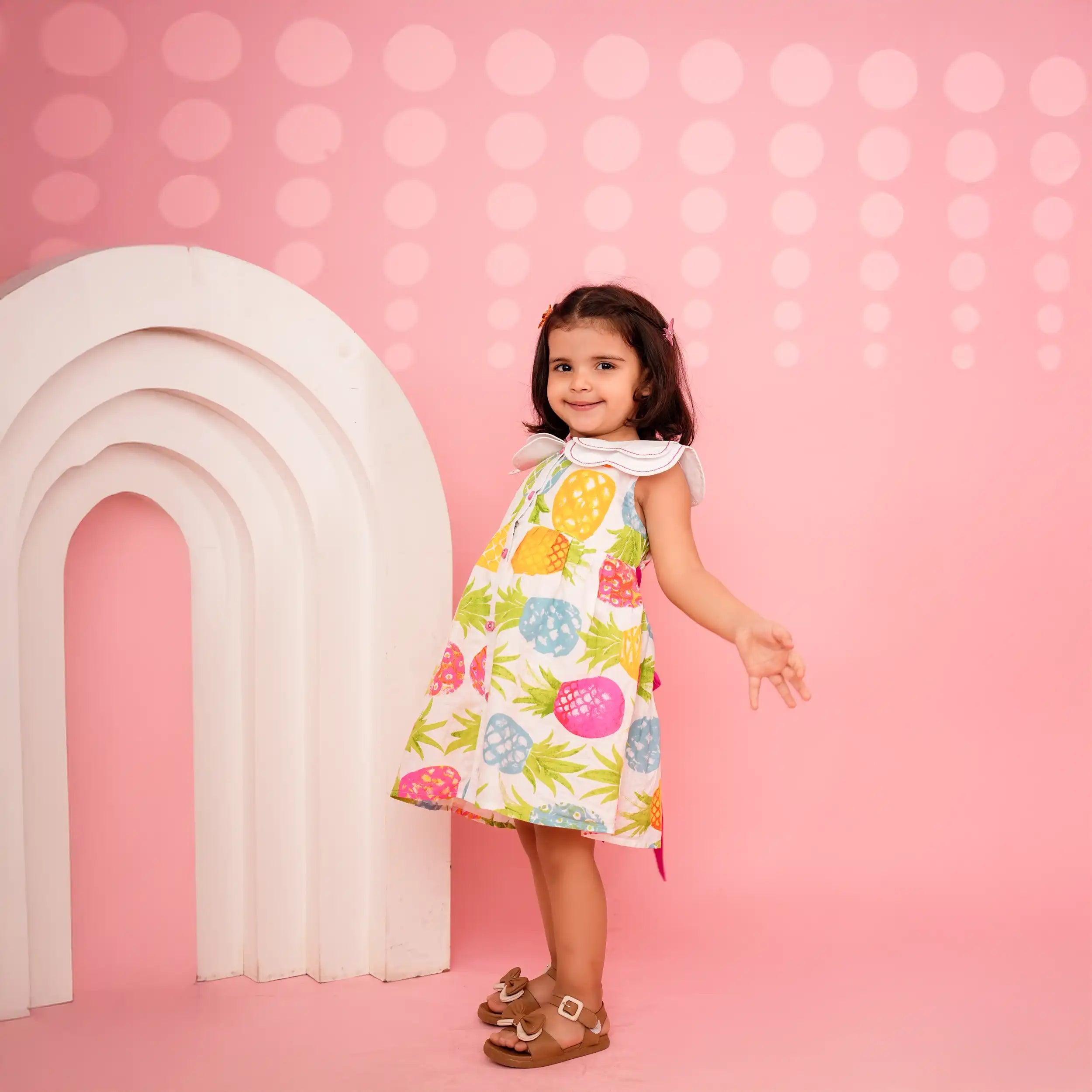 Tropical Pineapple Button-Down Dress with Scallop Collar